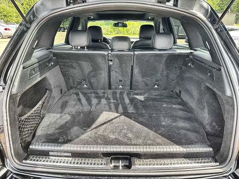 Used 2019 Mercedes-Benz GLC 350e 4MATIC image 17
