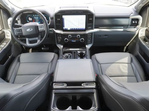 Certified 2023 Ford F150 Lariat w/ FX4 Off-Road Package AWD/4WD image 18