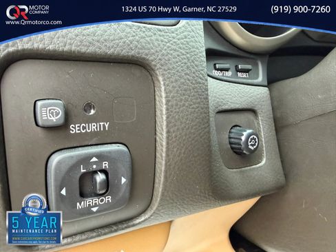 Used 2006 Lexus SC 430 Convertible RWD image 24