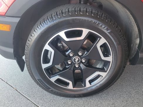 Used 2021 Ford Bronco Sport Outer Banks image 6