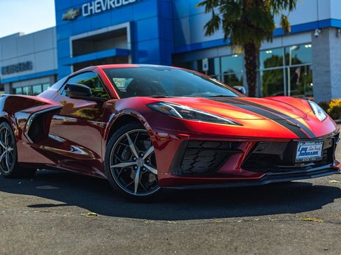 Used 2021 Chevrolet Corvette Stingray Premium Conv w/ Z51 Performance Package RWD image 1