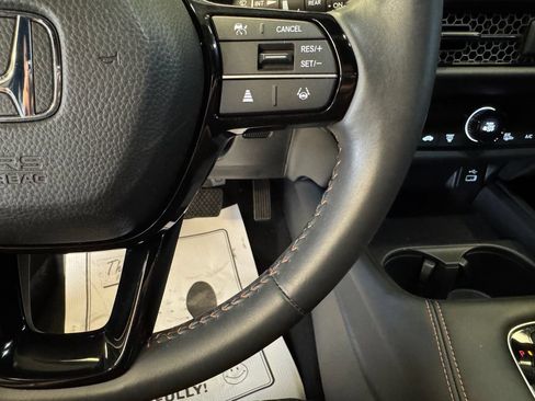 Used 2024 Honda HR-V Sport image 12