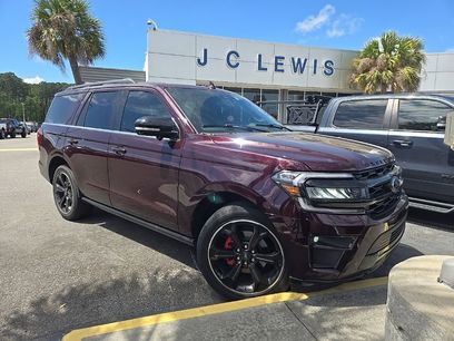 Used 2023 Ford Expedition Limited