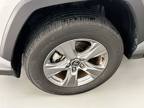 Used 2025 Toyota RAV4 XLE image 11