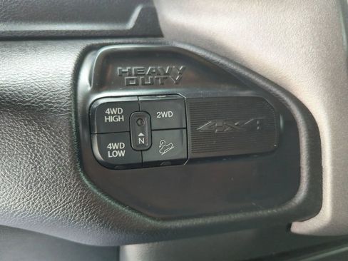 Used 2019 RAM 2500 Tradesman image 18