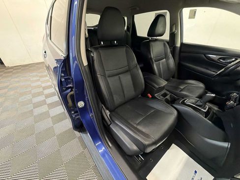 Used 2017 Nissan Rogue SL AWD/4WD image 25