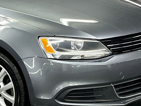 Used 2014 Volkswagen Jetta SE image 38