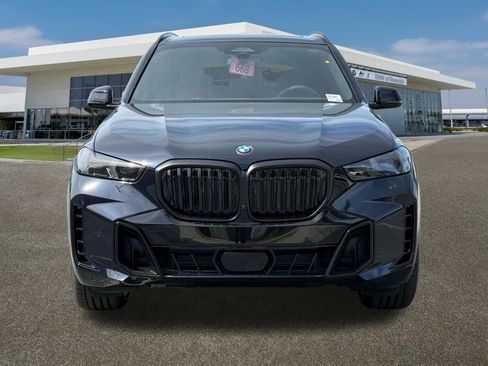 New 2026 BMW X5 sDrive40i image 3