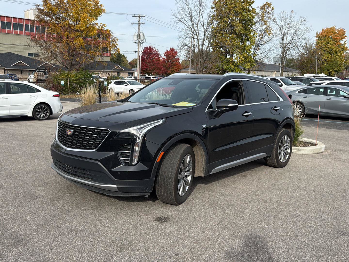 Used 2022 Cadillac XT4 Premium Luxury w/ Sun And Sound Package AWD/4WD image 6