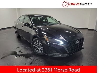 Used 2023 Nissan Altima 2.5 SV