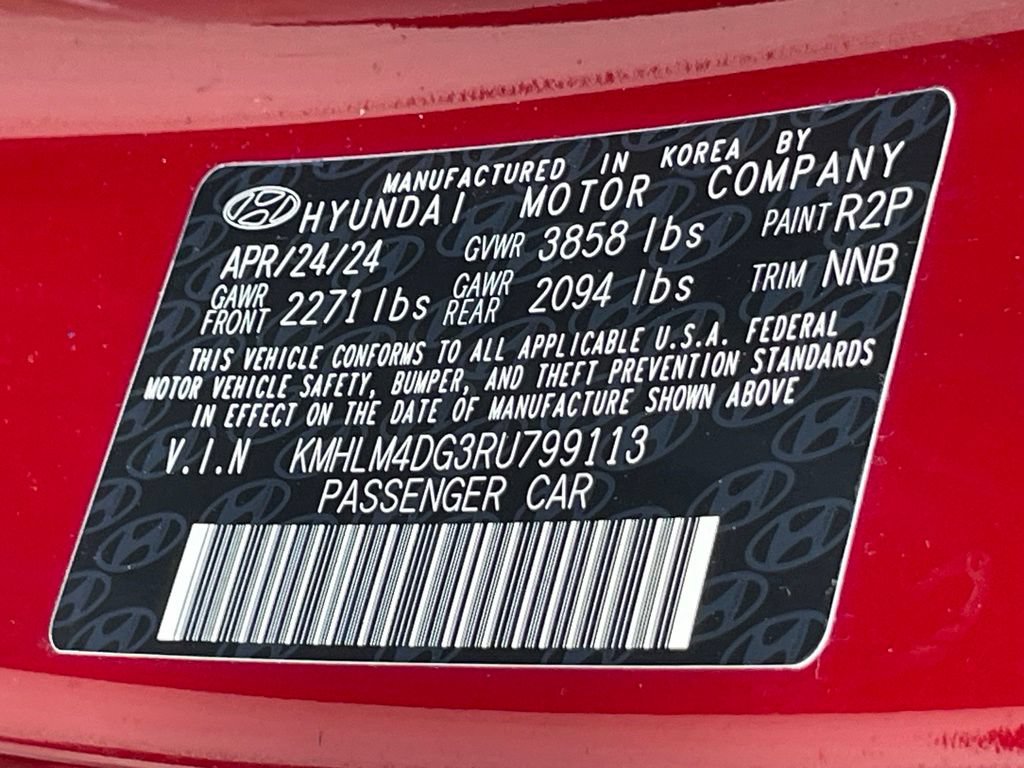 Used 2024 Hyundai Elantra SEL FWD image 33