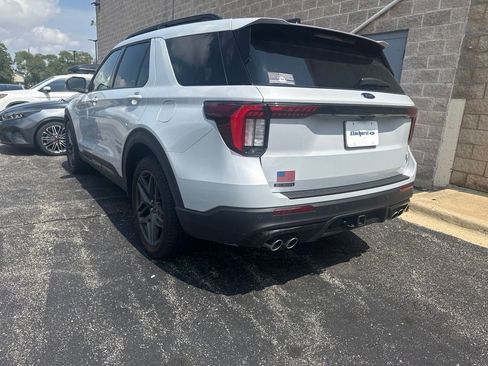 Used 2026 Ford Explorer ST w/ Sun And Sound Package AWD/4WD image 6
