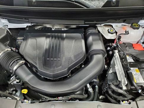 New 2026 Chevrolet Traverse High Country w/ LPO, Floor Liner Package AWD/4WD image 28