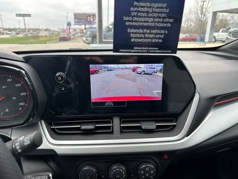 New 2026 Chevrolet Trax RS w/ Sunroof Package FWD image 23