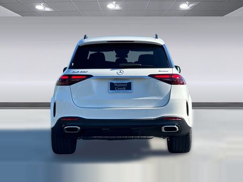 New 2026 Mercedes-Benz GLE 450 4MATIC image 9