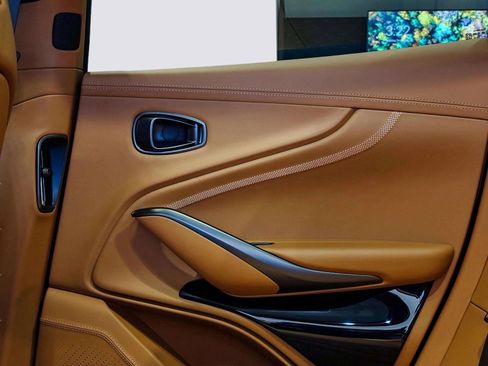 New 2026 Aston Martin DBX 707 image 45