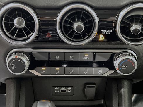 Used 2023 Nissan Sentra SV image 26