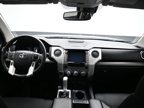 Used 2020 Toyota Tundra SR5 w/ SR5 Upgrade Package image 38