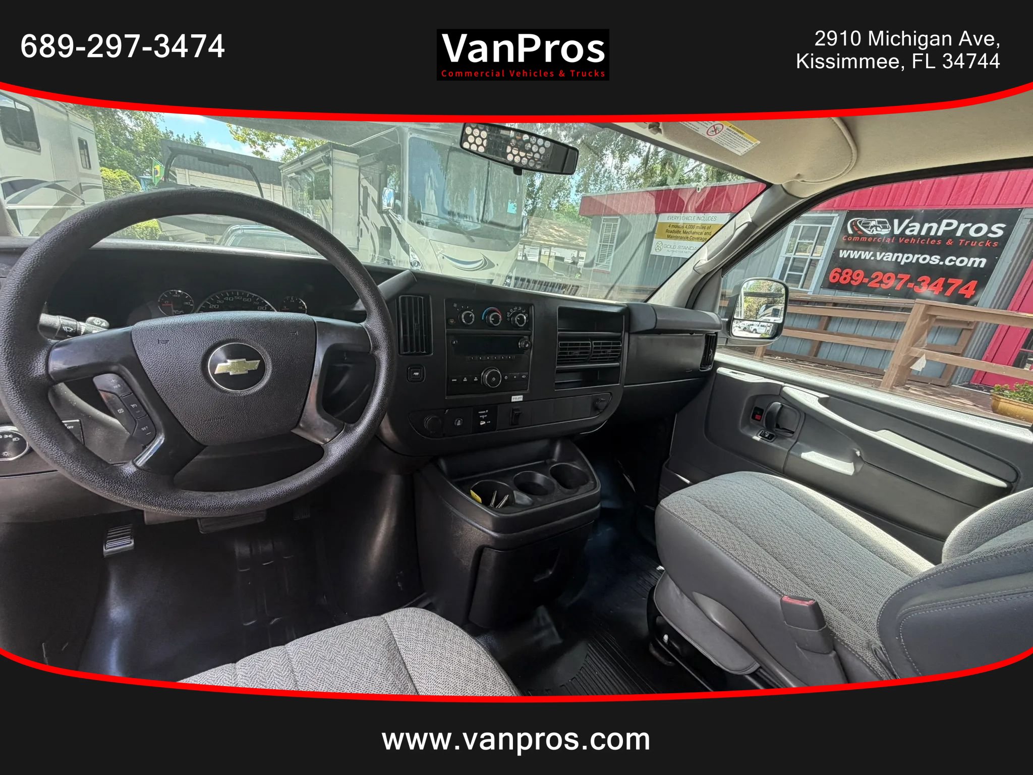 Used 2014 Chevrolet Express 2500 RWD image 11