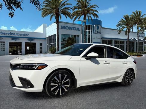 Used 2023 Honda Civic EX-L image 4