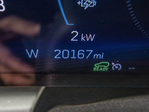 Used 2023 Cadillac Lyriq 2WD image 22