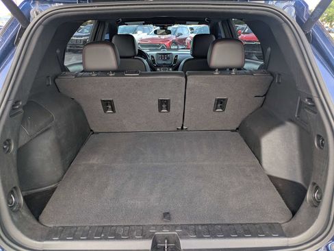 Used 2022 Chevrolet Equinox RS FWD image 7