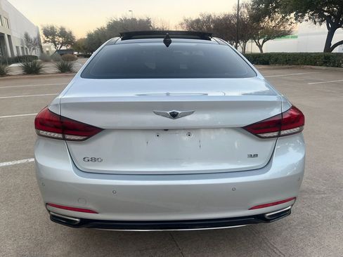 Used 2018 Genesis G80 3.8 w/ Option Group 02 image 8