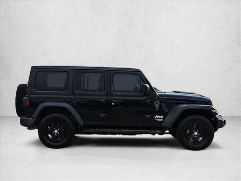 Used 2020 Jeep Wrangler Unlimited Sport S AWD/4WD image 4