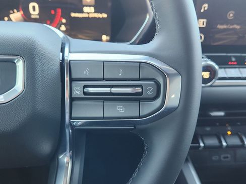 New 2026 GMC Canyon Elevation w/ Convenience Package image 33