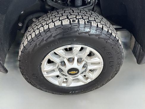 Used 2023 Chevrolet Silverado 2500 LT w/ All Star Edition image 33