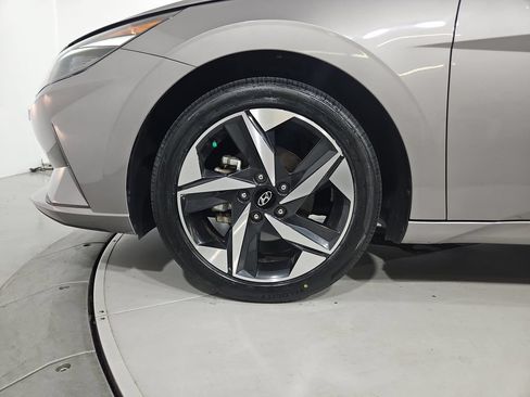 Certified 2023 Hyundai Elantra SEL w/ Convenience Package FWD image 28