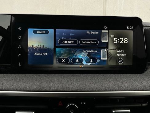 Used 2025 Nissan Kicks SV image 26