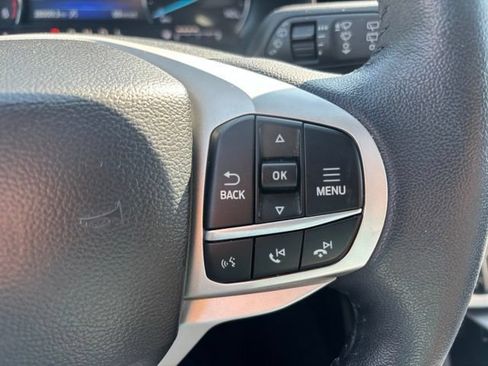 Used 2023 Ford Explorer XLT w/ Equipment Group 202A AWD/4WD image 19