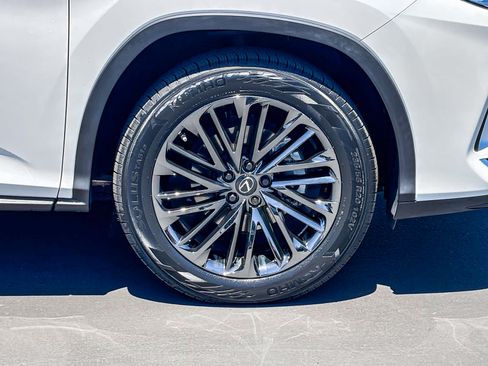Certified 2022 Lexus RX 350 AWD w/ Special Edition image 9