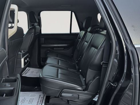 Used 2023 Ford Expedition Max XLT AWD/4WD image 13