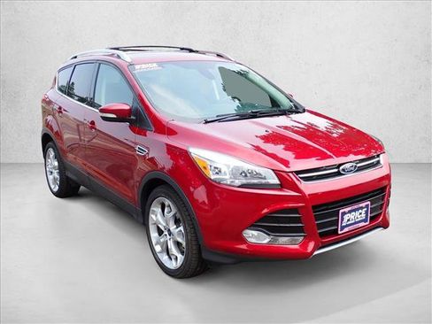 Used 2015 Ford Escape Titanium w/ Equipment Group 301A AWD/4WD image 6