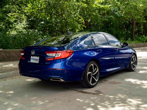 Used 2022 Honda Accord Sport image 9