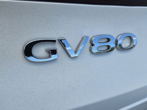 Used 2024 Genesis GV80 3.5T Advanced AWD/4WD image 9