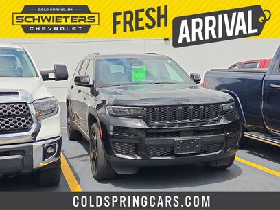 Used 2023 Jeep Grand Cherokee L Laredo