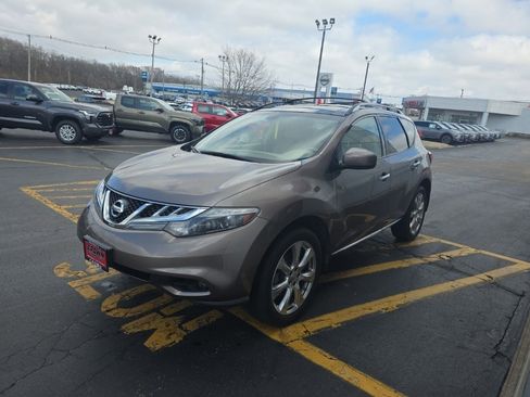 Used 2012 Nissan Murano LE w/ Platinum Pkg image 9