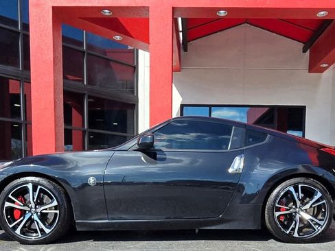 Used 2018 Nissan 370Z Sport Tech image 6