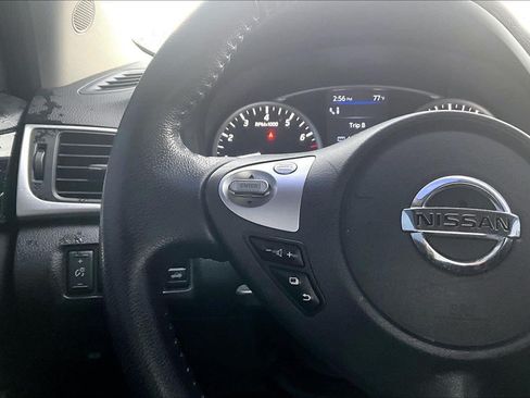 Used 2019 Nissan Sentra SV w/ Special Edition Package FWD image 17