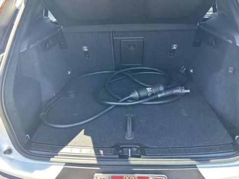Used 2023 Volvo XC40 Recharge Ultimate AWD/4WD image 7