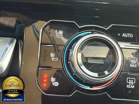 Used 2024 GMC Sierra 2500 AT4 w/ AT4 Premium Plus Package image 14