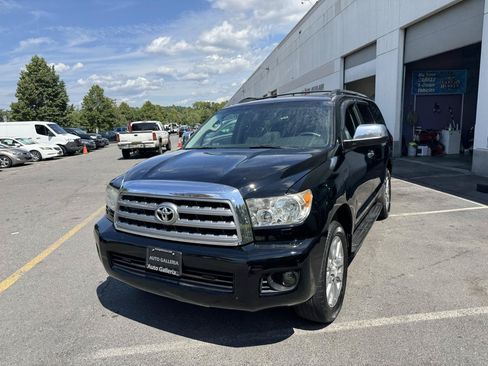Used 2012 Toyota Sequoia Limited AWD/4WD image 28