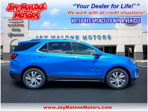Used 2024 Chevrolet Equinox Premier AWD/4WD image 1