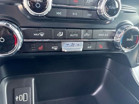 New 2026 Ford F150 XLT w/ Equipment Group 302A MID AWD/4WD image 29