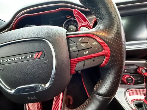 Used 2016 Dodge Challenger R/T Scat Pack RWD image 20