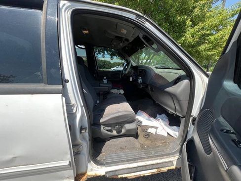 Used 2002 Ford F150 XLT AWD/4WD image 27