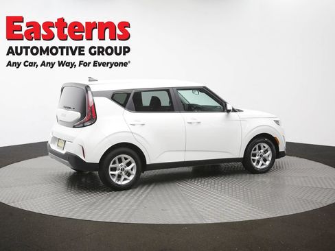 Used 2024 Kia Soul LX w/ Option Group 015 FWD image 42